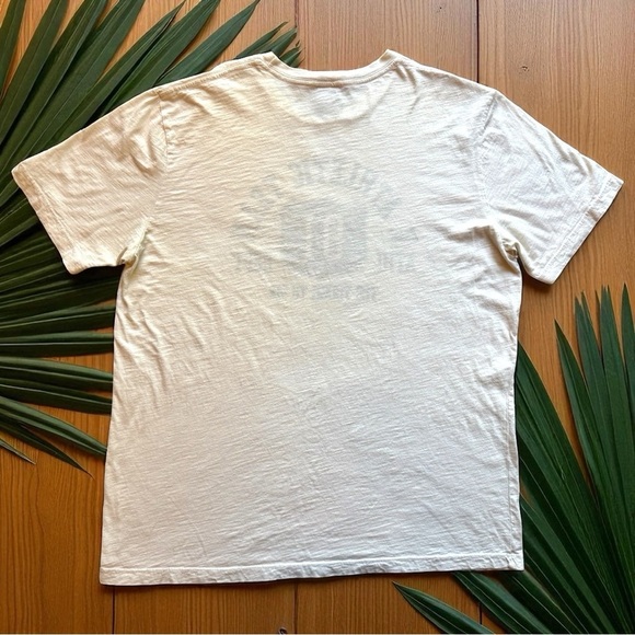 LUCKY BRAND Men’s Athletic Team Graphic T-Shirt - Size Large - Picture 2 of 7